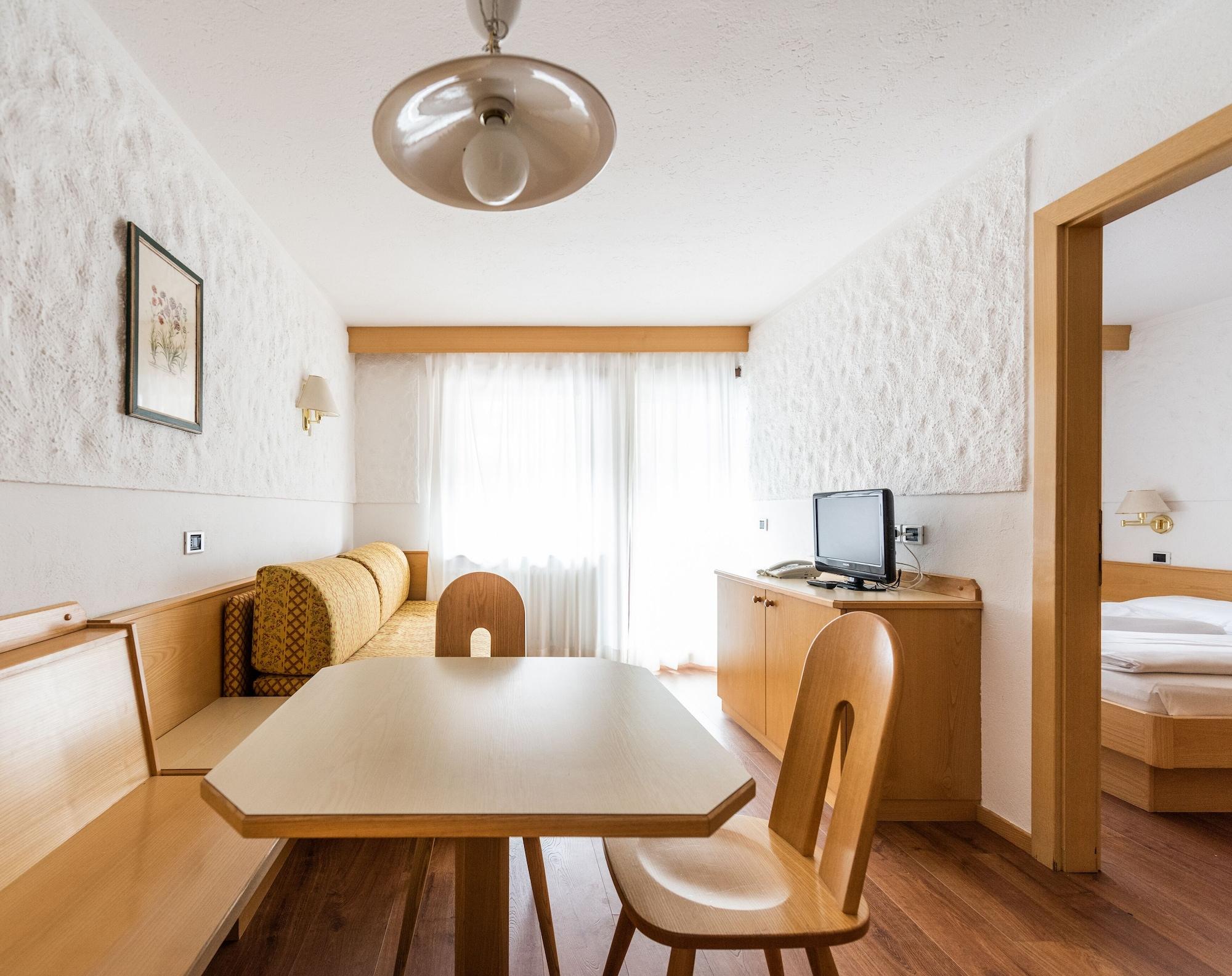 סלבה די ואל גרדנה Residence Antares מראה חיצוני תמונה